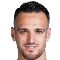 https://img.pro-voyageur.com/img/football/player/96f3622d1a5c7180ca227ce72eb1b920.png